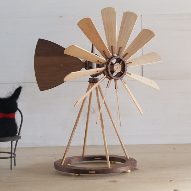 木の風車 | iichi 日々の暮らしを心地よくするハンドメイドや