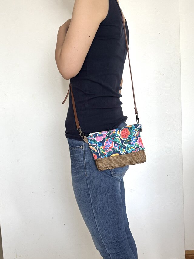 【受注生産】ラタンのサコッシュ