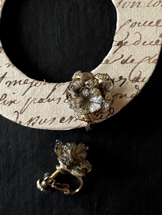 夜想花　イヤリングA