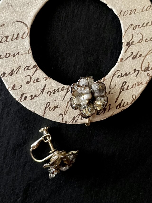 夜想花　イヤリングC