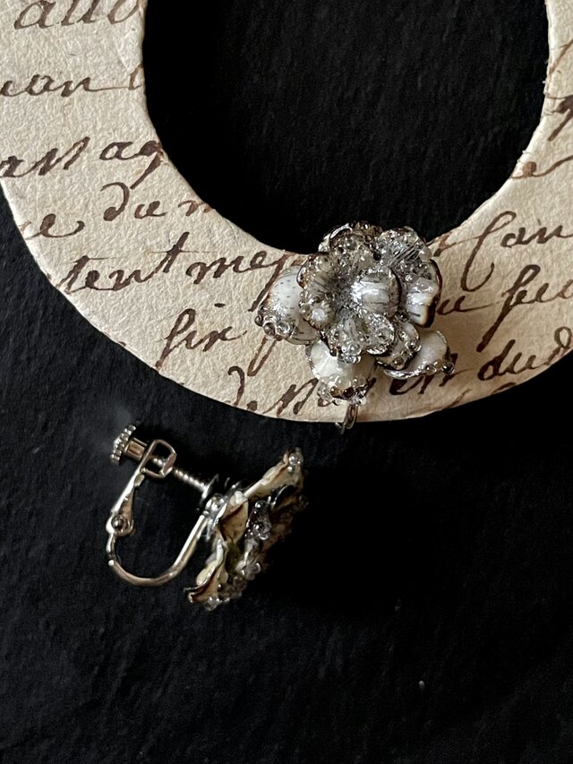 夜想花　イヤリングH