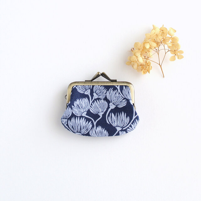 ミニがま口　植物/紺