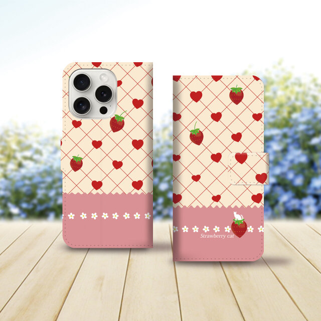 iPhoneスタンダード手帳型スマホケース （カメラ穴あり/はめ込みタイプ）【ストロベリーキャットⅡ】