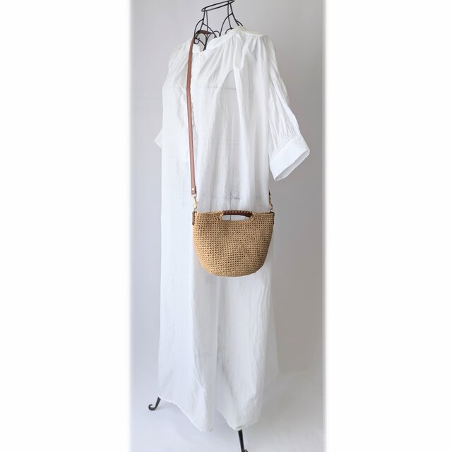 ラフィア風 丸底2way ショルダーバッグ（丸ハンドル・ブラウン