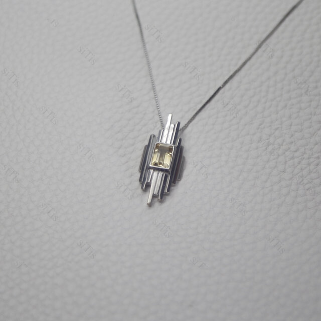 ハンドメイドのシルバーペンダント Skalisto Up シトリン 5x7mm