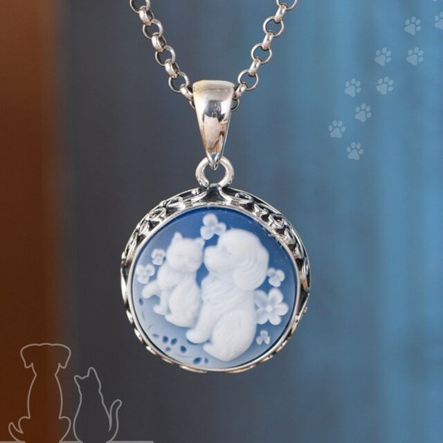 可愛い猫と犬のペンダント - 温かさと幸福感を与える N142