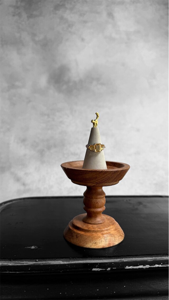 053 ヴィンテージ　「レモン色のクォーツ」のリング