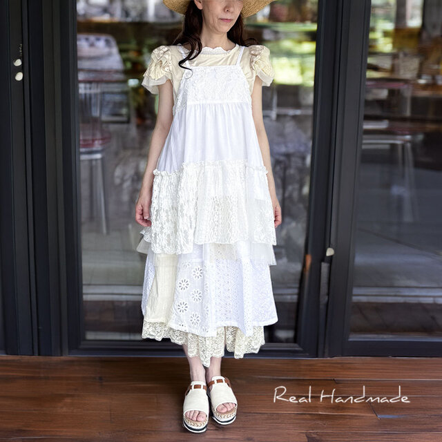 お袖フリフリいちごのワンピース 見本 イチゴワンポイントロンT – WEGO