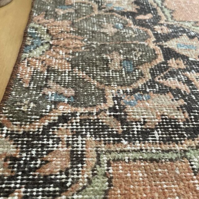72×86 テラコッタカラー オリエンタル柄 トルコヴィンテージラグ