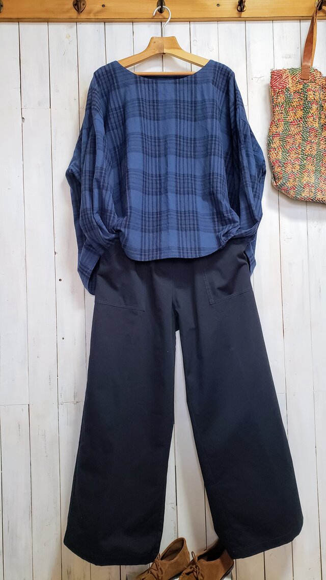 「Puku様オーダー」ひかえめワイドパンツ　10オンスデニム黒　ヴィンテージソフト加工ダークグレー