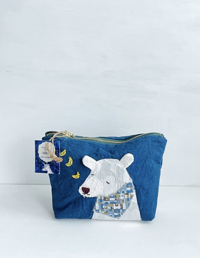 しろくまと月のポーチ