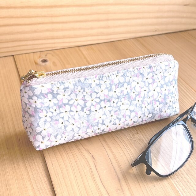 リバティ　めがねポーチ　スタンドポーチ　＜Petal Wish＞(ペタルウィッシュ)