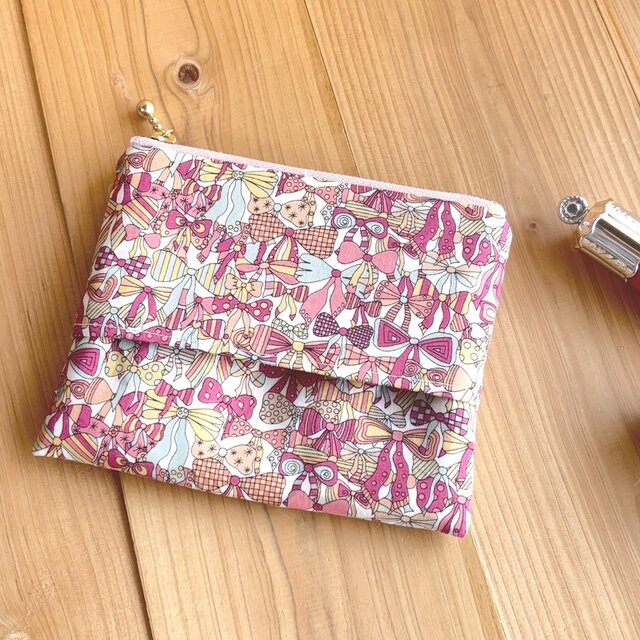 リバティ　ティッシュポーチ　＜Jenny's Ribbons＞(ジェニーズリボンズ)