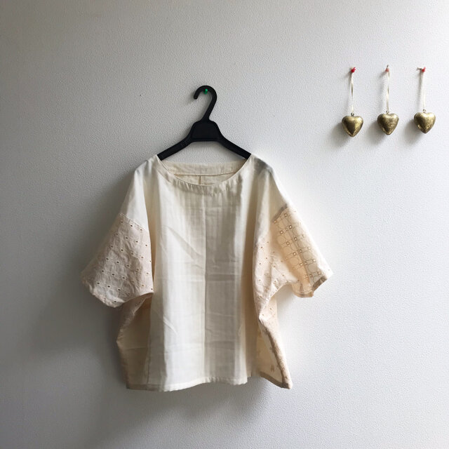 ガーゼとレースパッチワークトップス(109)