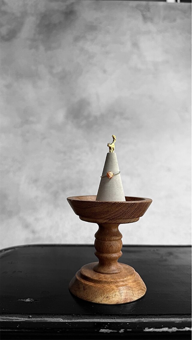 011 アンティーク　月光のほほえみ – 小さなオレンジカメオリング