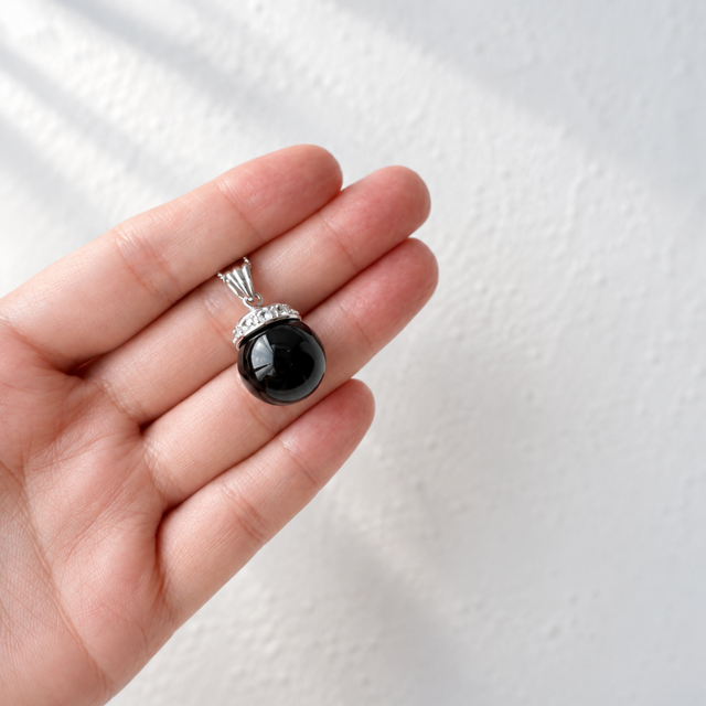 15mm 夜の果実 オニキス/黒瑪瑙 天然石ネックレス - Droplet | iichi
