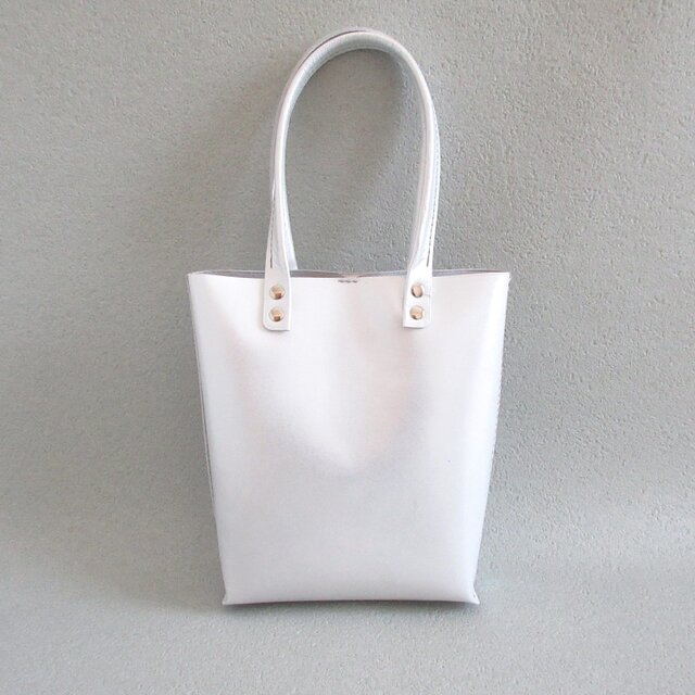 ちょっと贅沢♪《牛革》ハンドステッチ・BOXミニトート・パールホワイト・0583