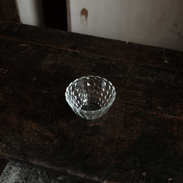 波縁で可愛い◆プレスガラス波縁小鉢　クリスタルガラス　古民家　古道具　暮らしに。昭和後期