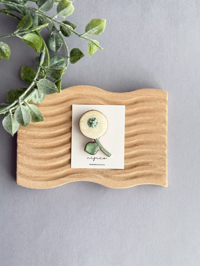 おはなブローチ♡White×green×くすみブルー