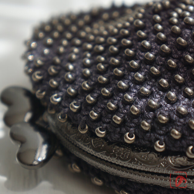 ばあば ⁛ つぶつぶガラスビーズのがま口（leaden heart・2161）