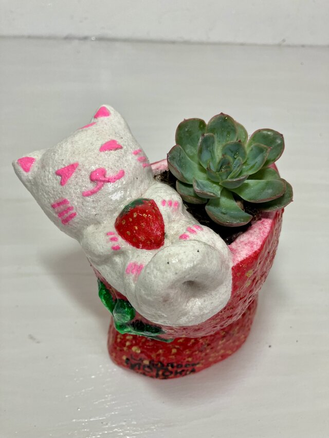 植木鉢 セメント ミニプランターサイズ白猫いちご形プランターオブジェ