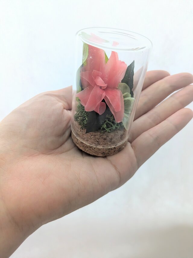 プリザーブドフラワー／ピンクチューベローズと小花のミニガラスボトルギフト