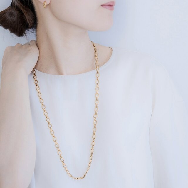 アンティーク感あるボリュームチェーンのロングネックレス｜Y字アレンジできる・70cm