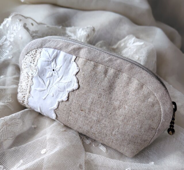 フランスアンティークレースのポーチ フランスアンティークレース - ポーチ - リネン 巾着バッグ Eau