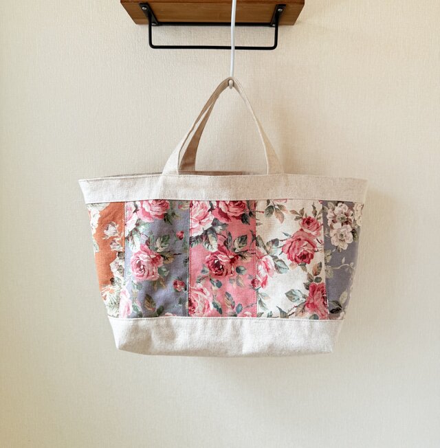 マチたっぷりのトートバッグ・インテリアにも（ローズ）