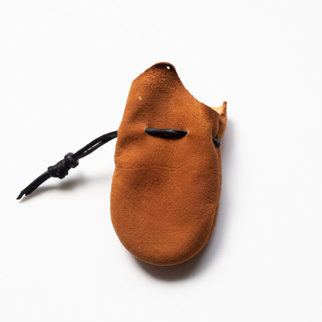 鹿革巾着 燻革匂い袋 | iichi 日々の暮らしを心地よくするハンドメイド