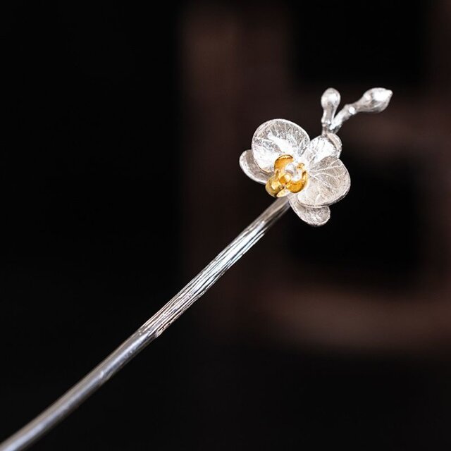 胡蝶蘭のかんざし - まるで本物の花のように K174 | iichi 日々の