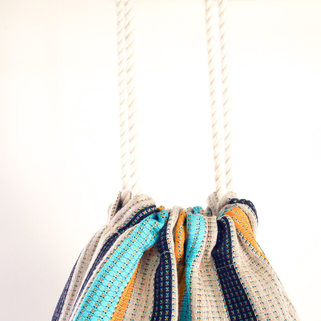 巾着　　　58 ハンドメイド BLAZE（手芸） 巾着 ポーチ サテン生地 インド刺繍 約20×16cm