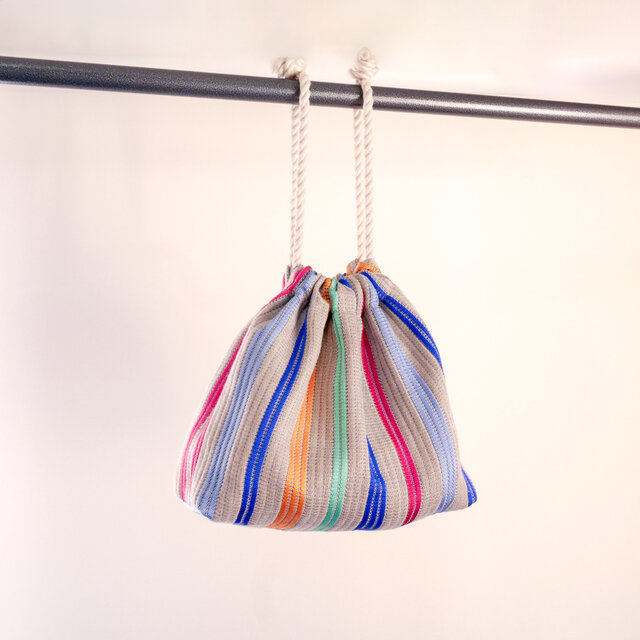 リネンと絹の手織り巾着バックマルチカラー 20cm×22cm×8cm | iichi