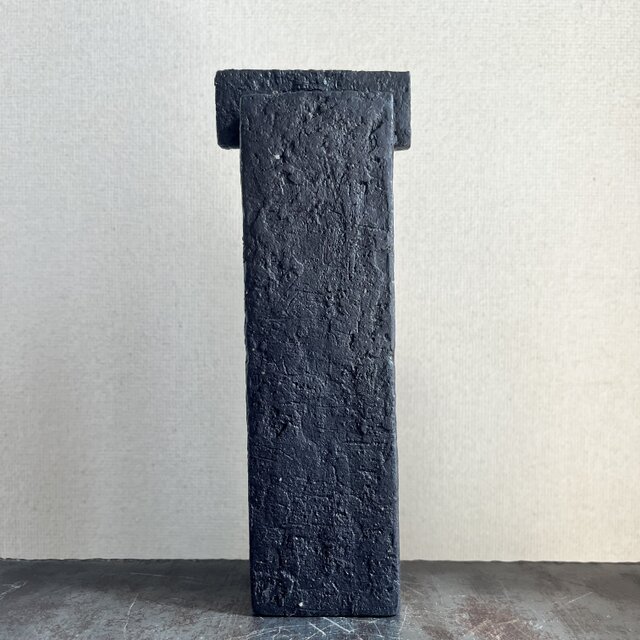 オブジェ (花器) 黒釉&焼締 幾何学&縞紋 box with a fence 長角型 No.1