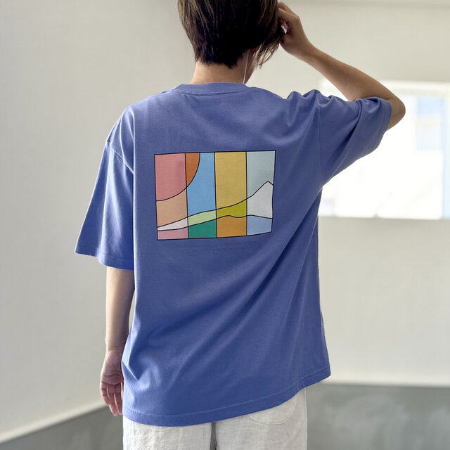 ユニセックス】four seasonsバックプリント ビッグシルエットTシャツ 5