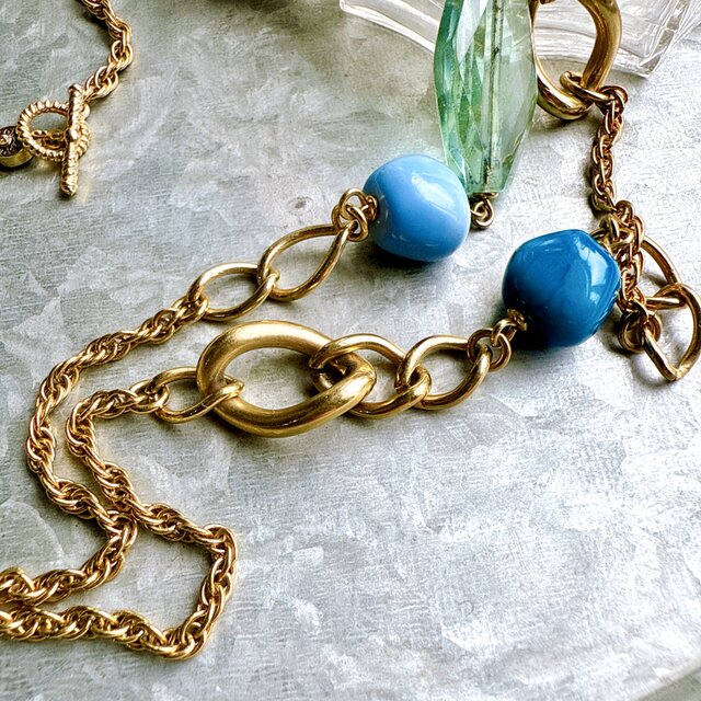 NM46-【 MONET 】モネ・ヴィンテージネックレス 1980s Gold Tone Blue
