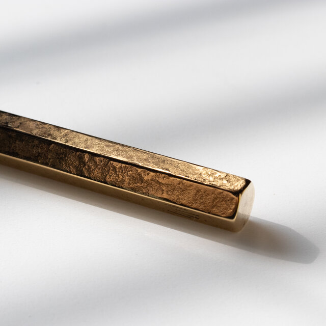 六角文鎮 ペーパーウェイト | iichi 日々の暮らしを心地よくする