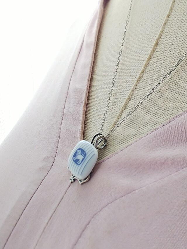 ネックレス　アンティーク ヴィンテージ ロイヤルコペンハーゲン 淡いBlue／獅子 アンティーク