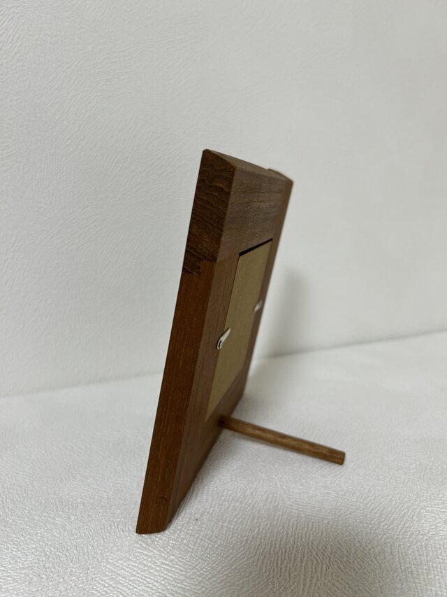 チーク無垢材を天然オイルで仕上げたフォトフレーム | iichi 日々の