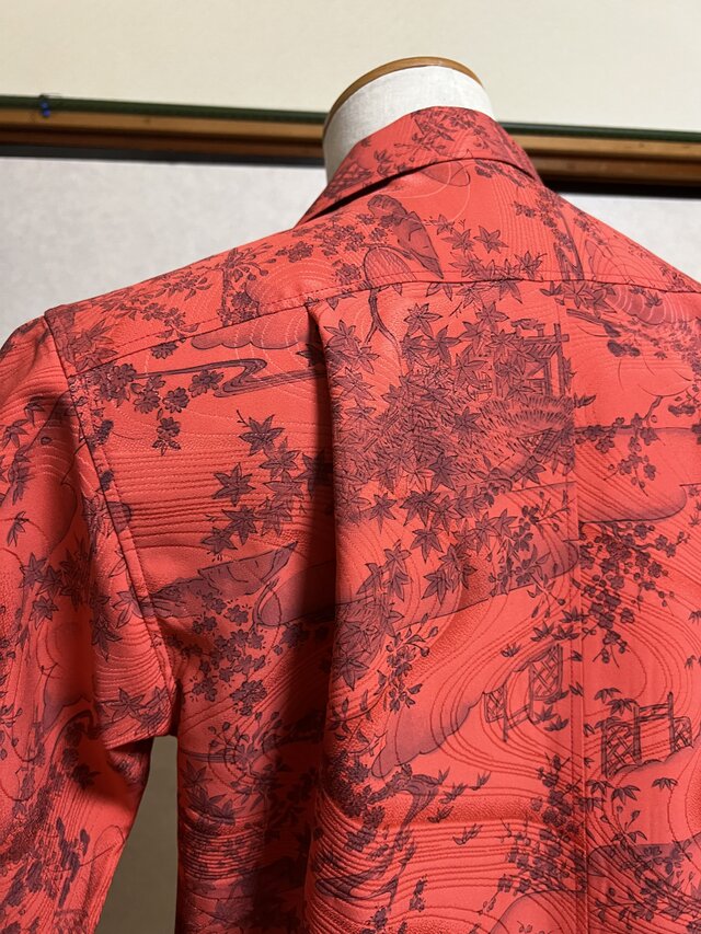 アロハシャツ、総柄模様、シンプル、着物リメイク！ 着物リメイクアロハシャツ、総柄、M寸！ | iichi 日々の暮らしを