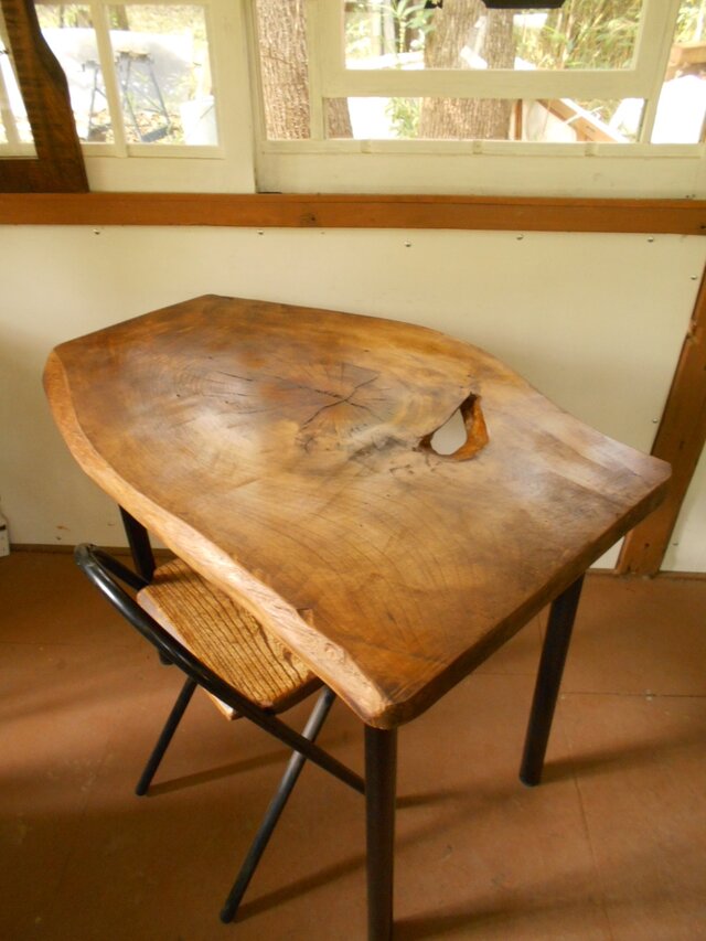 自然形　いちょうの木アイアンテーブルイスセット  　07-06