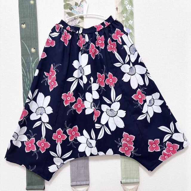 涼しくて軽いお気軽パンツ　浴衣反物から作ったサルエルパンツ　軽雷