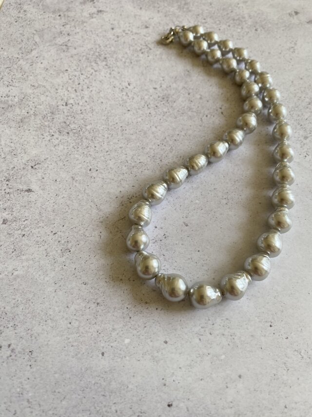 Baroque Pearls Necklaces　（シルバーバロックドロップネックレス　グレーパール41ｃｍ