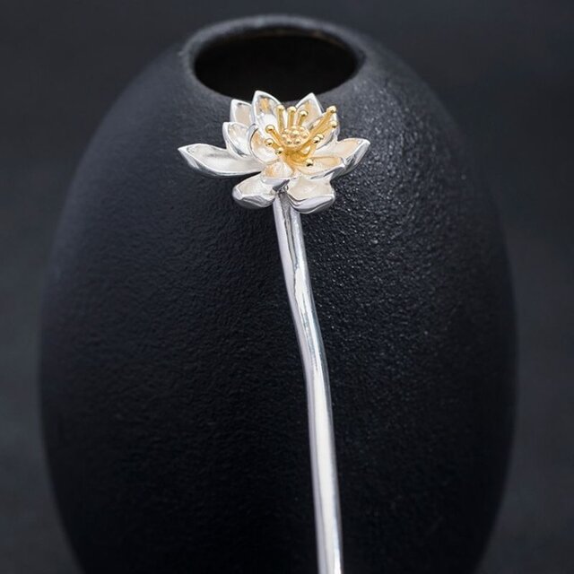 蓮の花のかんざし - シンプルでありながら存在感のある K177 | iichi
