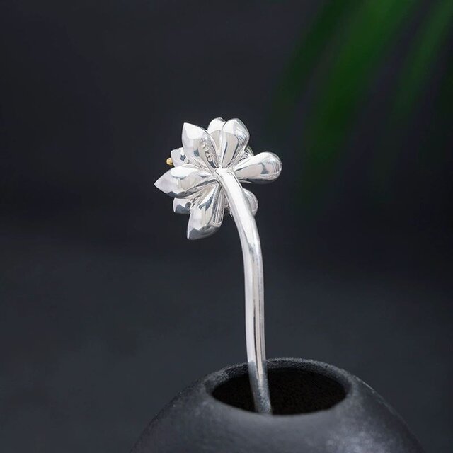 蓮の花のかんざし - シンプルでありながら存在感のある K177 | iichi