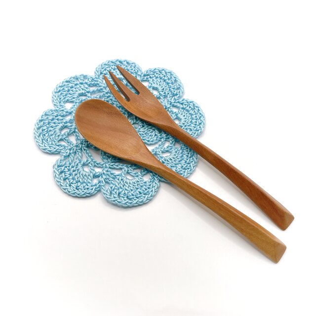 お花のレースドイリー/071/ブルー | iichi 日々の暮らしを心地よくする