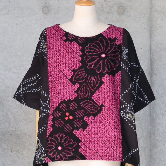 有松絞りのブラウス    フリーサイズ 　ゆったり目　着物リメイク