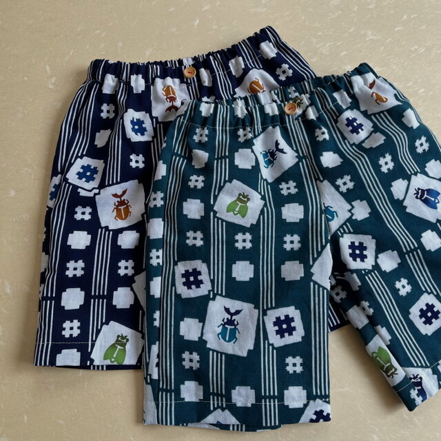 子供　浴衣地ハーフパンツ　注染カブトムシとセミ（緑地）　100～130〈受注製作〉