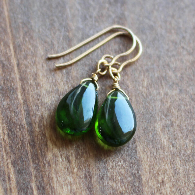 ✨鮮烈なグラスグリーン✨ クロムダイオプサイド【L】のピアス（K14GF）※イヤリングに変更可※イヤリングに変更可のコピー