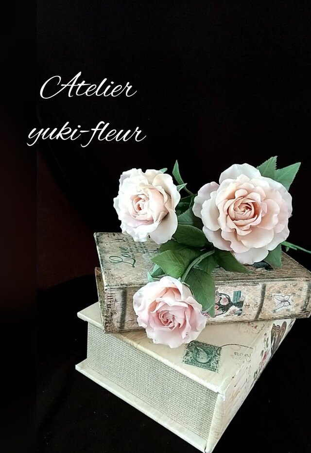 ★粘土の花[薔薇・カフェラテ3本]★